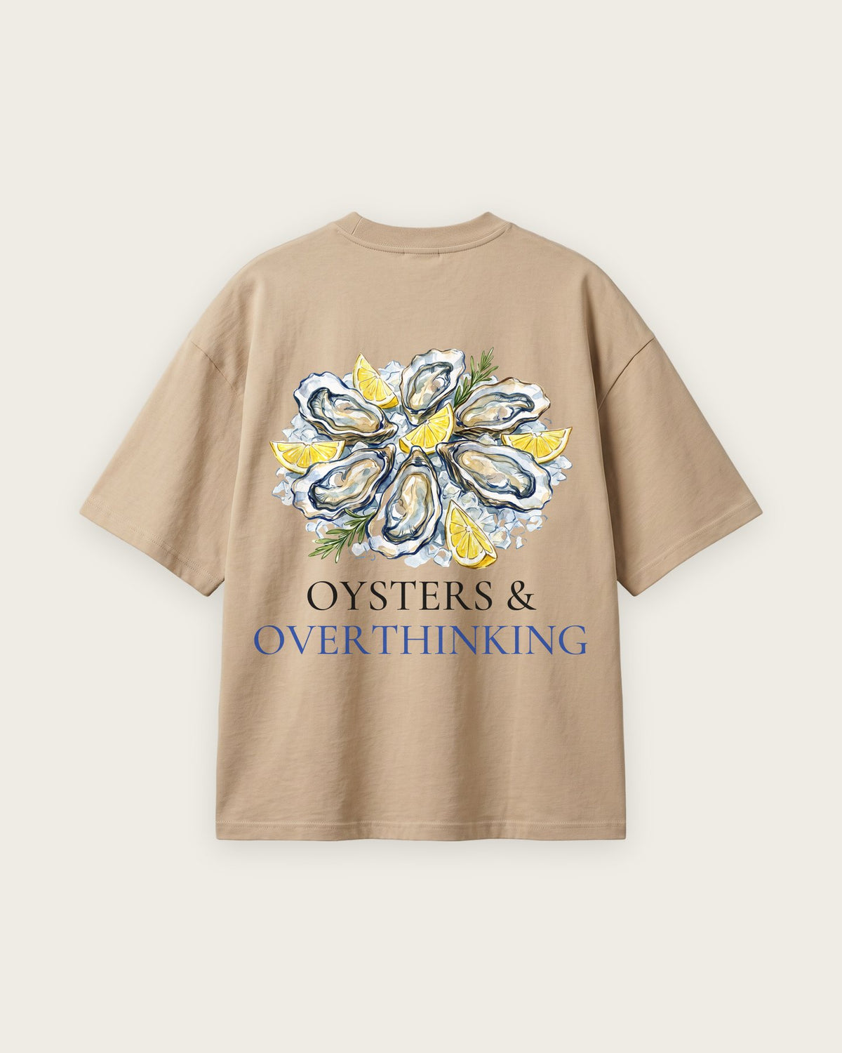 Camiseta Oversized “Oysters and Overthinking” — Areia