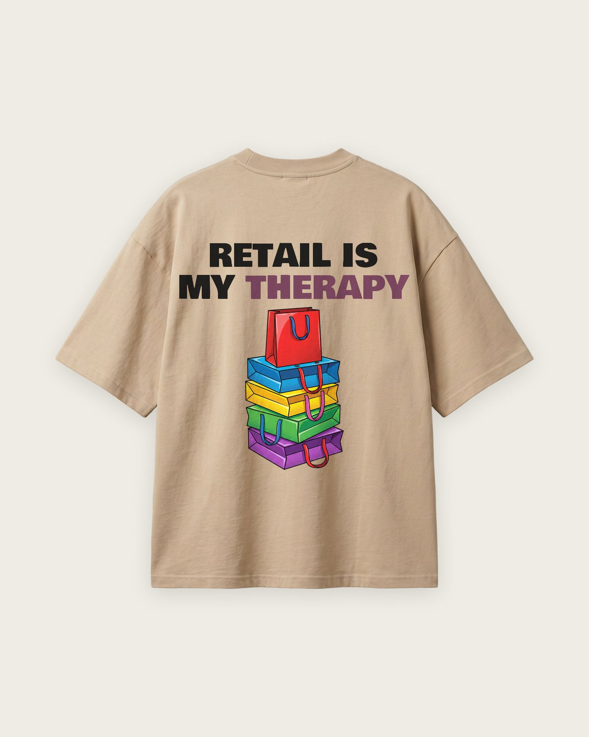 Camiseta Oversized “Retail Is My Therapy” — Areia
