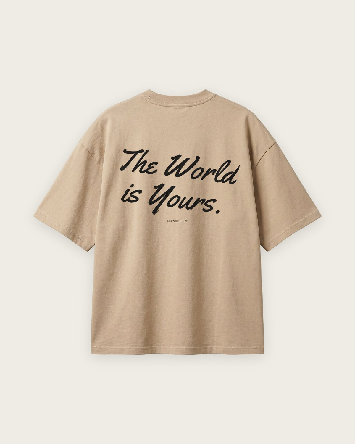 Camiseta Oversized “The World Is Yours” — Areia