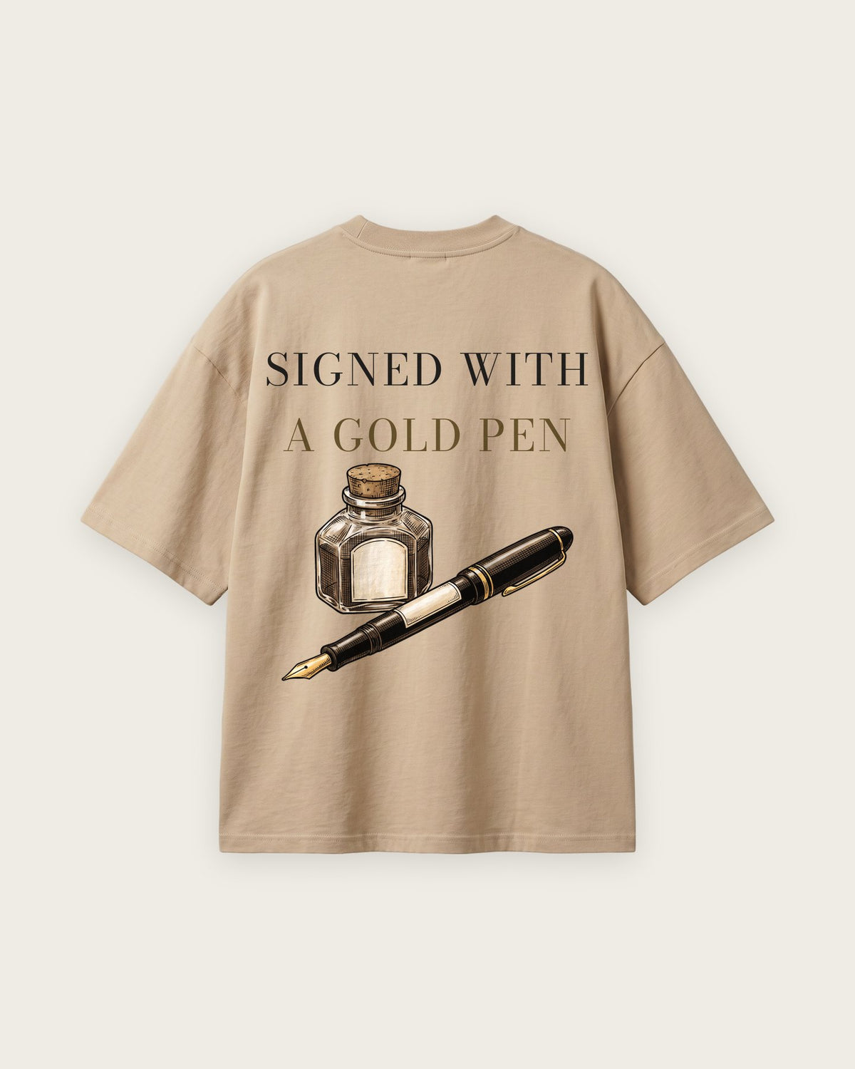 Camiseta Oversized “Signed With a Gold Pen” — Areia