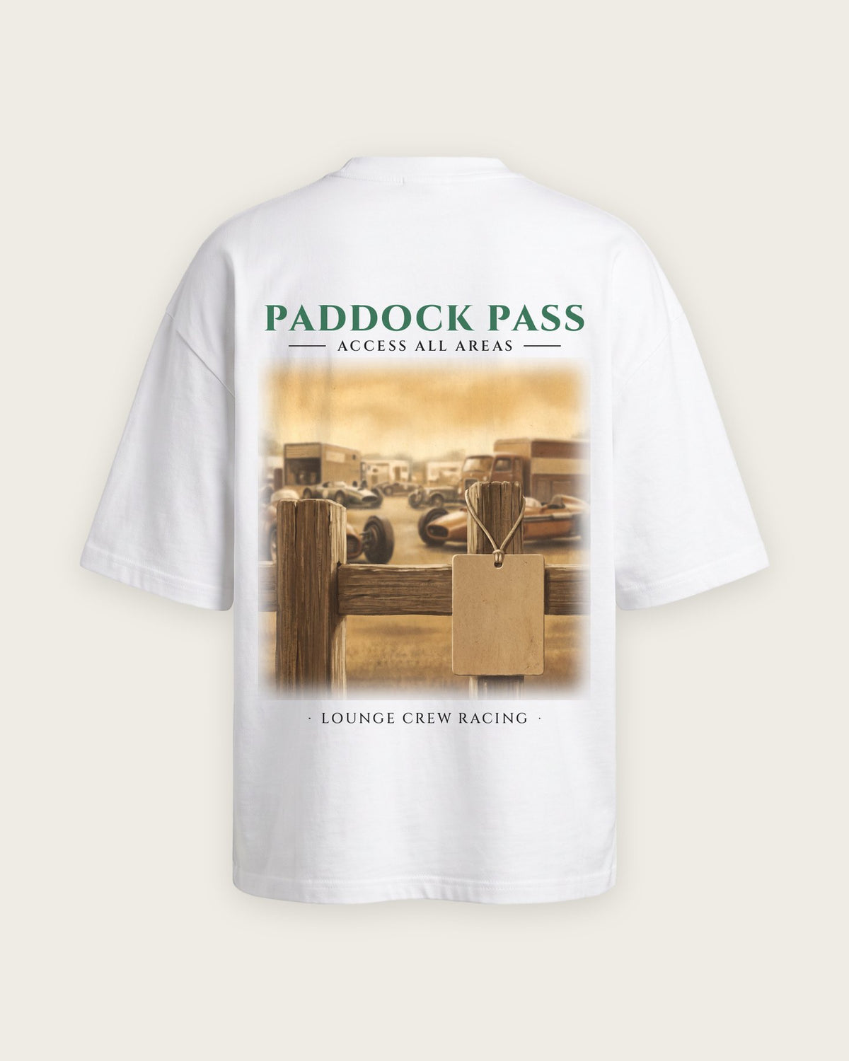 Camiseta “Paddock Pass” — Branco — oversized