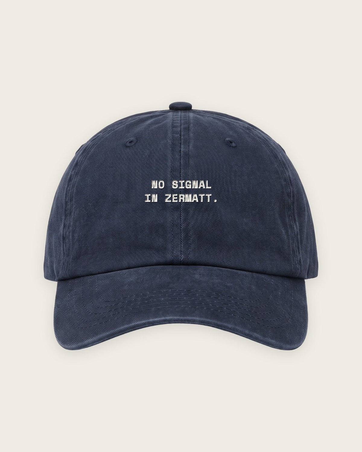 Boné Dad Hat “No Signal in Zermatt” — Marinho
