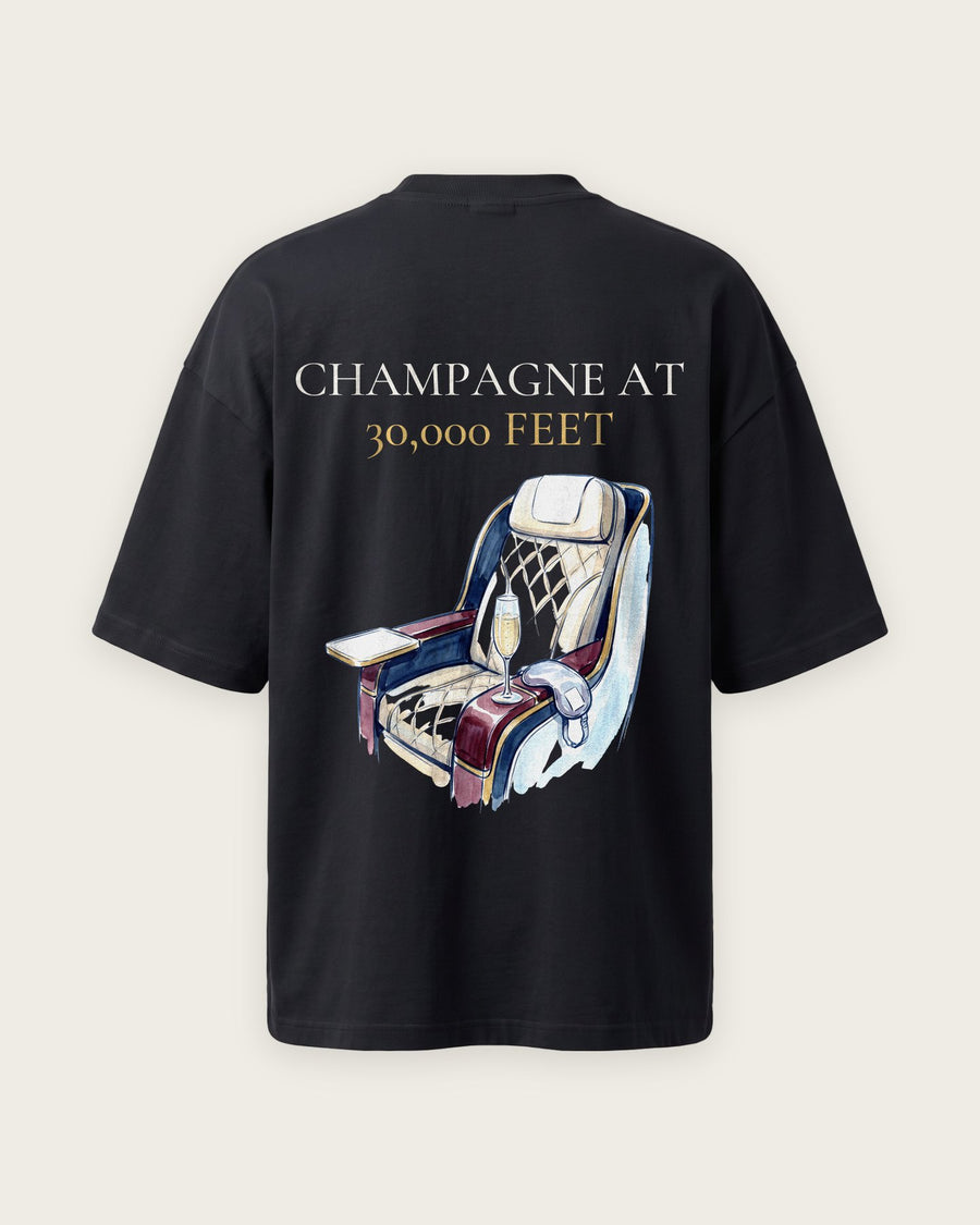 Camiseta Oversized “Champagne at 30,000 Feet”