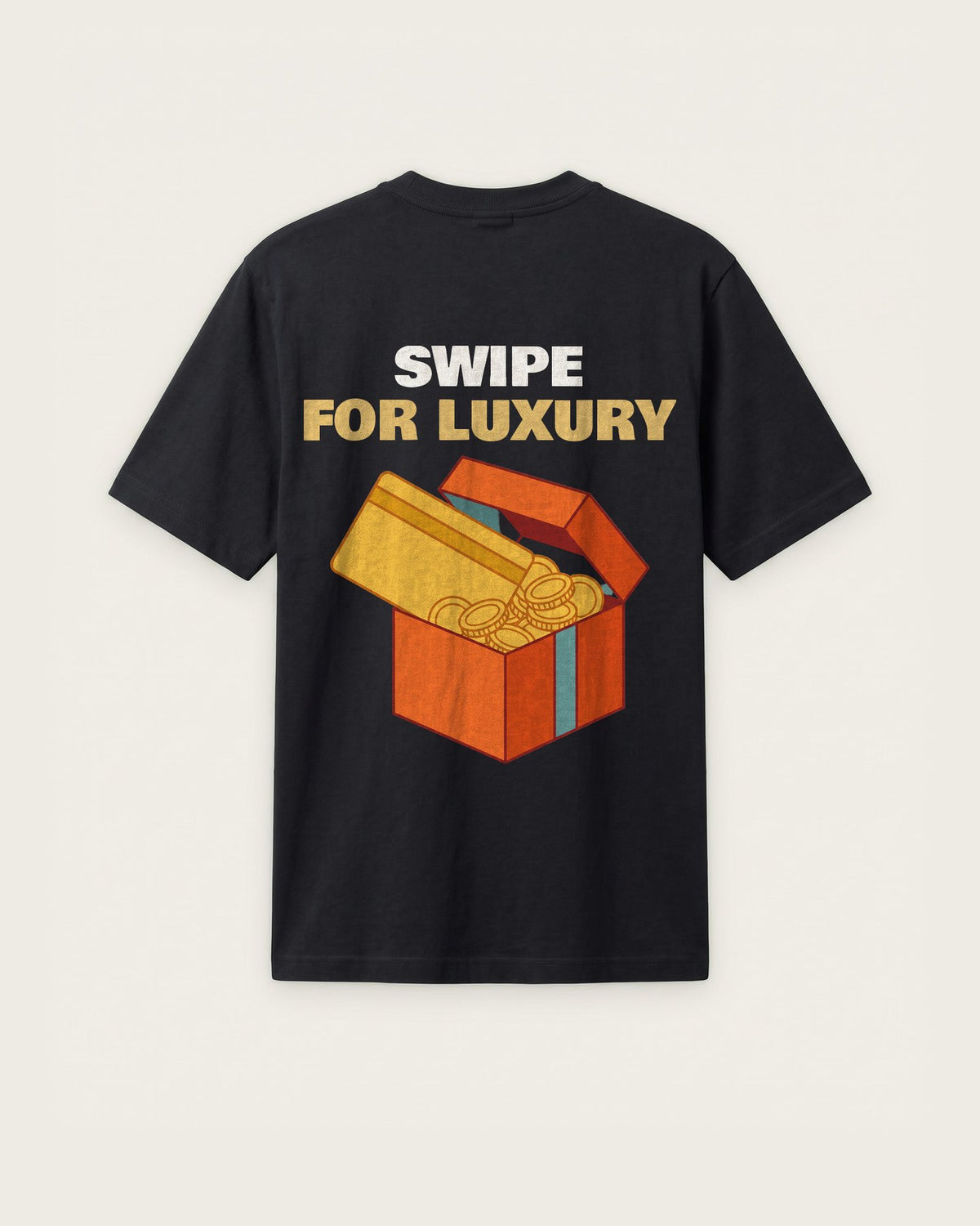 Camiseta “Swipe for Luxury” — Preto — regular