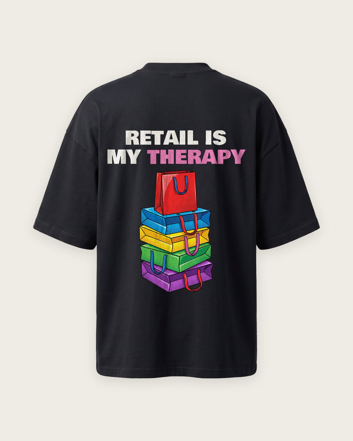 Camiseta Oversized “Retail Is My Therapy” — Preto