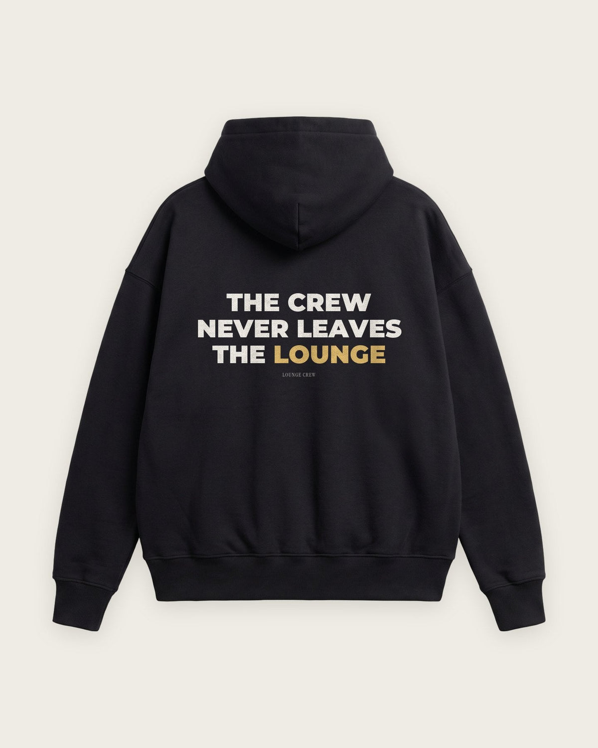 Moletom Oversized “The Crew Never Leaves the Lounge” — Preto