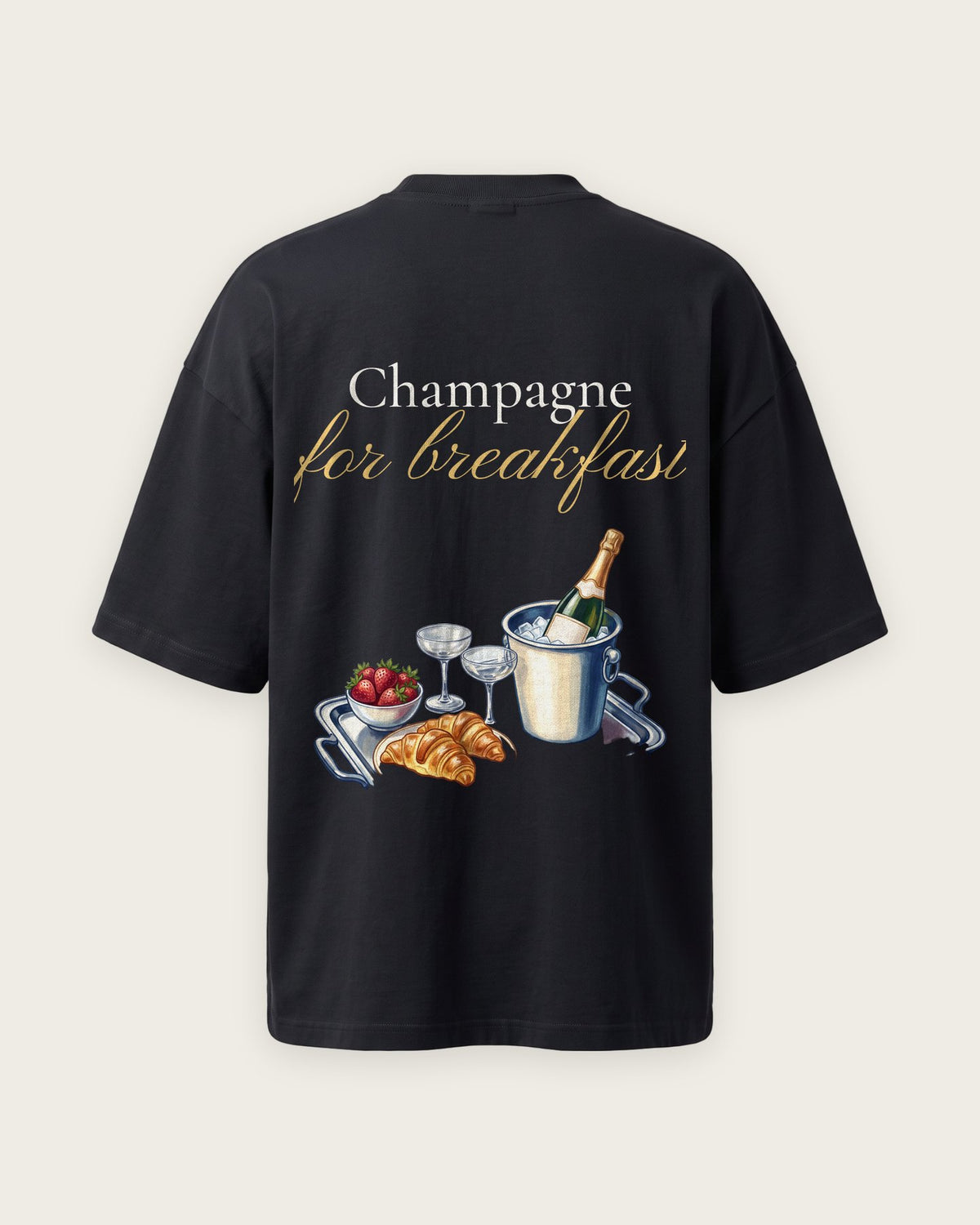 Camiseta Oversized “Champagne for Breakfast” — Preto