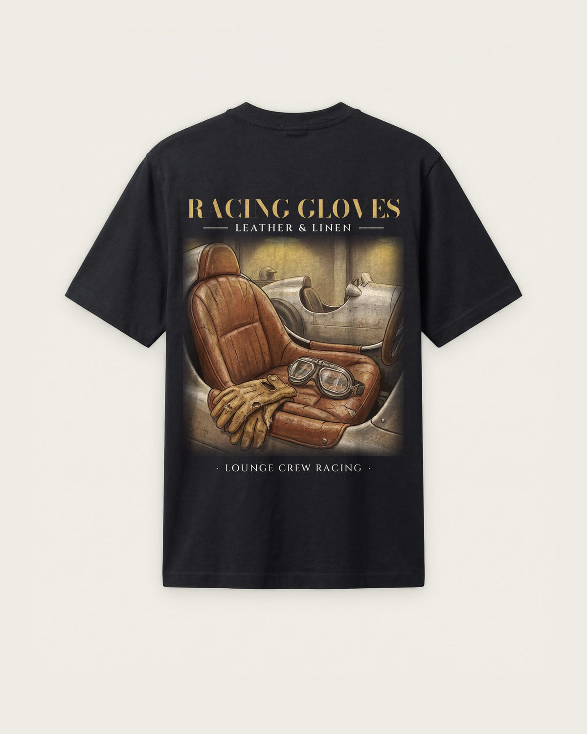 Camiseta “Racing Gloves” — Preto — regular